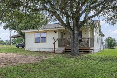 /international/us/5505-farm-to-market-road-486-thorndale-tx-110107568618/