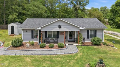 /international/us/200-alan-charles-way-aberdeen-nc-110108412287/