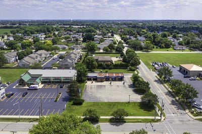 /international/us/1900-essington-road-joliet-il-110096747488/?lang=en