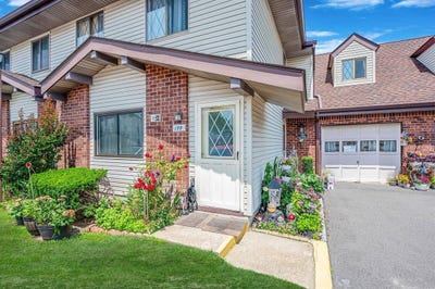 /international/us/199-cambridge-drive-e-copiague-ny-110100850408/