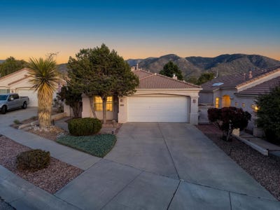 /international/us/4904-skyline-view-court-ne-albuquerque-nm-110120411168/