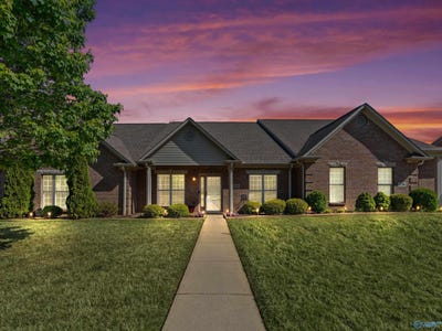 /international/us/118-jackson-way-decatur-al-110107440320/