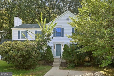 /international/us/5986-powells-landing-road-burke-va-110110236847/