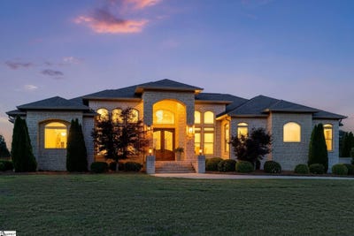 /international/us/3505-ballenger-road-greer-sc-110108398578/