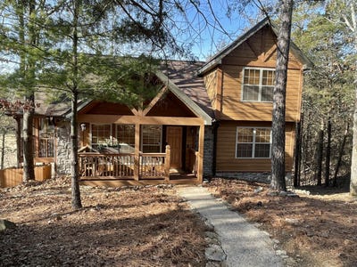 /international/us/101-lost-creek-circle-branson-west-mo-110105697423/