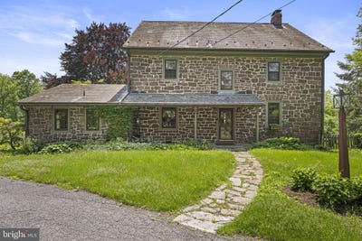 /international/us/660-stauffers-church-road-palmyra-pa-110107761523/