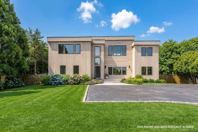 /international/us/3-shore-lane-westhampton-ny-110104589765/
