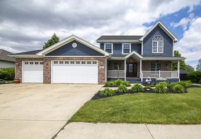 /international/us/1123-meadow-path-manteno-il-110108059856/