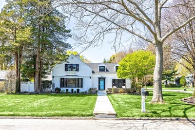 /international/us/51-dumbarton-drive-huntington-ny-110099066749/?lang=zh-cn