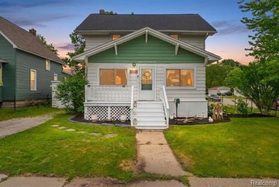 /international/us/2926-south-boulevard-port-huron-al-110108917604/