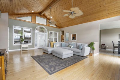 /international/us/10-greenview-drive-kimberling-city-mo-110108024030/
