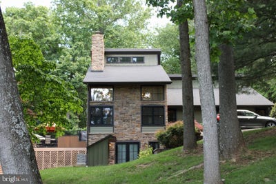 /international/us/25-oak-tree-hollow-road-west-chester-pa-110108208452/