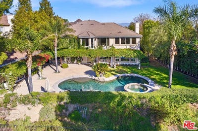 /international/us/24822-wooded-vista-west-hills-ca-110107908369/
