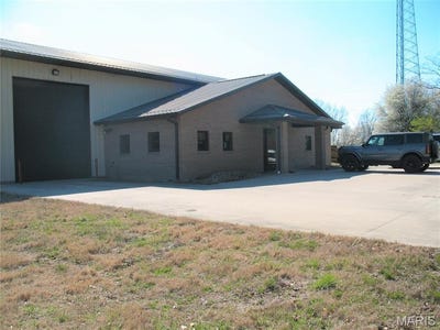 /international/us/2285-sacajawea-lane-cape-girardeau-mo-110107073619/