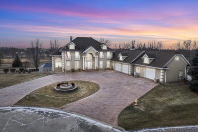/international/us/1550-willow-run-blvd-lemars-ia-110105311619/