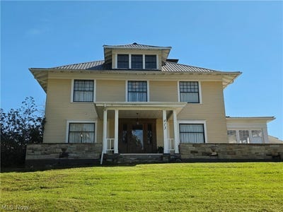 /international/us/413-cross-street-newcomerstown-oh-110120059387/