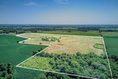 /international/us/451-county-road-b-ashland-ne-110107486035/