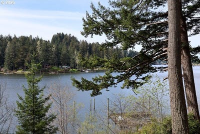 /international/us/71350-sunny-cove-rd-lakeside-or-110106819945/