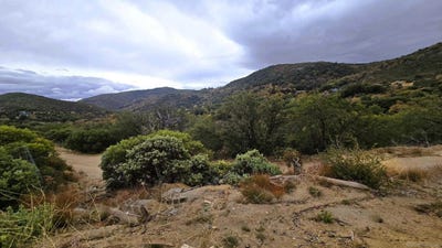 /international/us/edgewood-drive-julian-ca-110103520944/