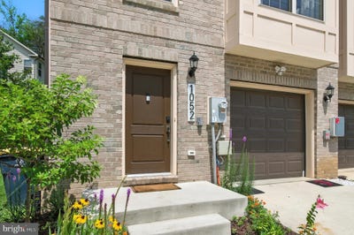 /international/us/1052-owens-road-oxon-hill-md-110101239496/