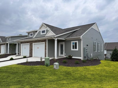 /international/us/1221-madera-court-sw-byron-center-mi-110100467869/