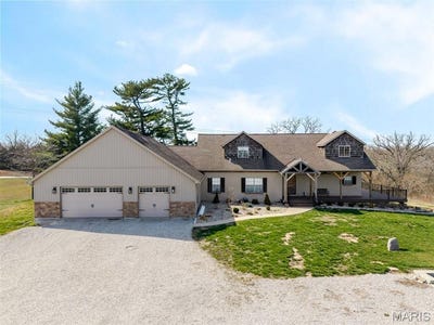 /international/us/4242-quirin-road-smithton-il-110106566891/