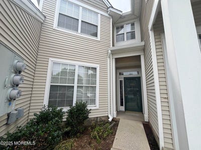 /international/us/1002-deerhaven-terrace-lopatcong-nj-110101262668/