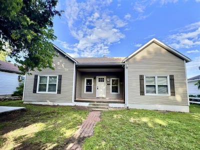 /international/us/203-n-lincoln-avenue-monett-mo-110107874236/