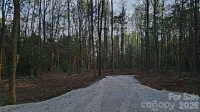 /international/us/3575-travis-lane-concord-nc-110107060831/