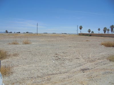 /international/us/2-44-acres-on-w-hobsonway-blythe-ca-110100939341/