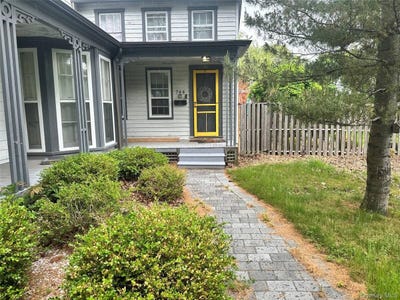 /international/us/744-main-street-greenport-ny-110108480473/
