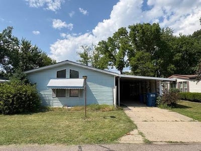 /international/us/2611-skylark-st-rochester-hills-mi-110100631575/