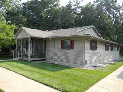 /international/us/5756-w-brookwood-place-ludington-mi-110101398790/
