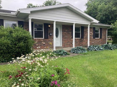 /international/us/900-s-saint-james-boulevard-evansville-in-110108341078/