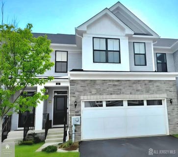 /international/us/27-wisteria-court-monroe-nj-110108269599/