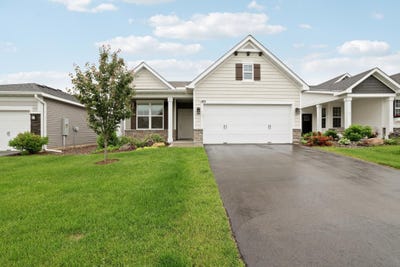 /international/us/183-liberty-heights-drive-chaska-mn-110109180449/