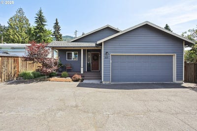 /international/us/631-ne-estes-ave-white-salmon-wa-110101057516/?lang=zh-cn