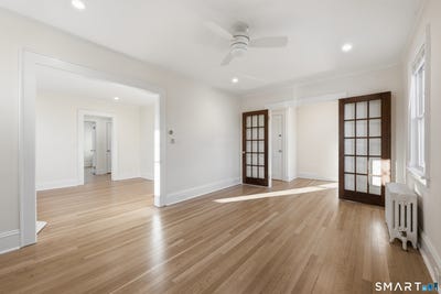/international/us/44-lorraine-terrace-bridgeport-ct-110106851898/