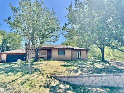 /international/us/803-s-4th-street-canadian-tx-110107802615/