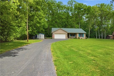 /international/us/48266-dyke-road-negley-oh-110108416228/