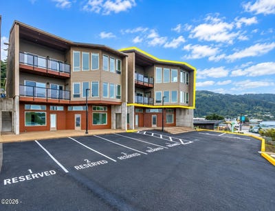 /international/us/470-hwy-101-n-yachats-or-110119957377/