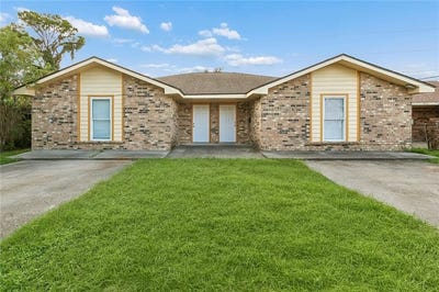 /international/us/2818-20-pakenham-drive-chalmette-la-110120747952/