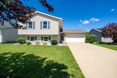 /international/us/2813-rocksbury-drive-bloomington-il-110108823693/