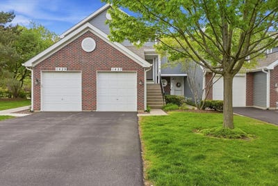 /international/us/1427-shawford-way-elgin-il-110107856519/
