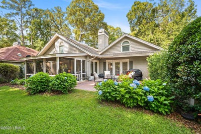 /international/us/397-bb-sams-drive-st-helena-island-sc-110108885138/