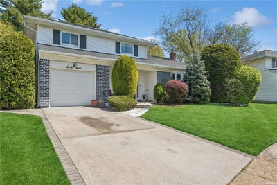 /international/us/69-sunnyside-lane-oyster-bay-ny-110099238360/