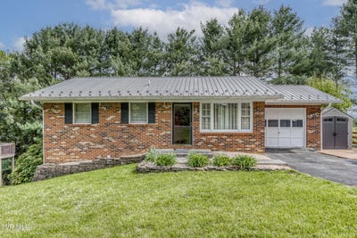 /international/us/226-high-oak-drive-bristol-va-110105201109/