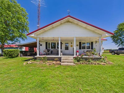 /international/us/6637-highway-9-center-ridge-ar-110108093061/