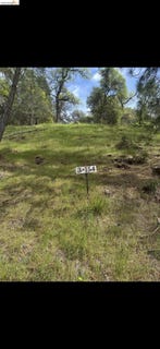 /international/us/3-154-boitano-rd-groveland-ca-110120482048/