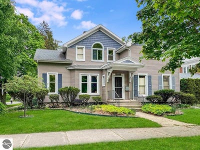 /international/us/630-n-state-street-alma-mi-110099583860/